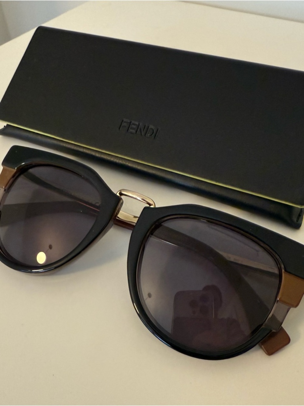 Fendi Black Sunglasses with Gold Bridge - Picture 2 of 4